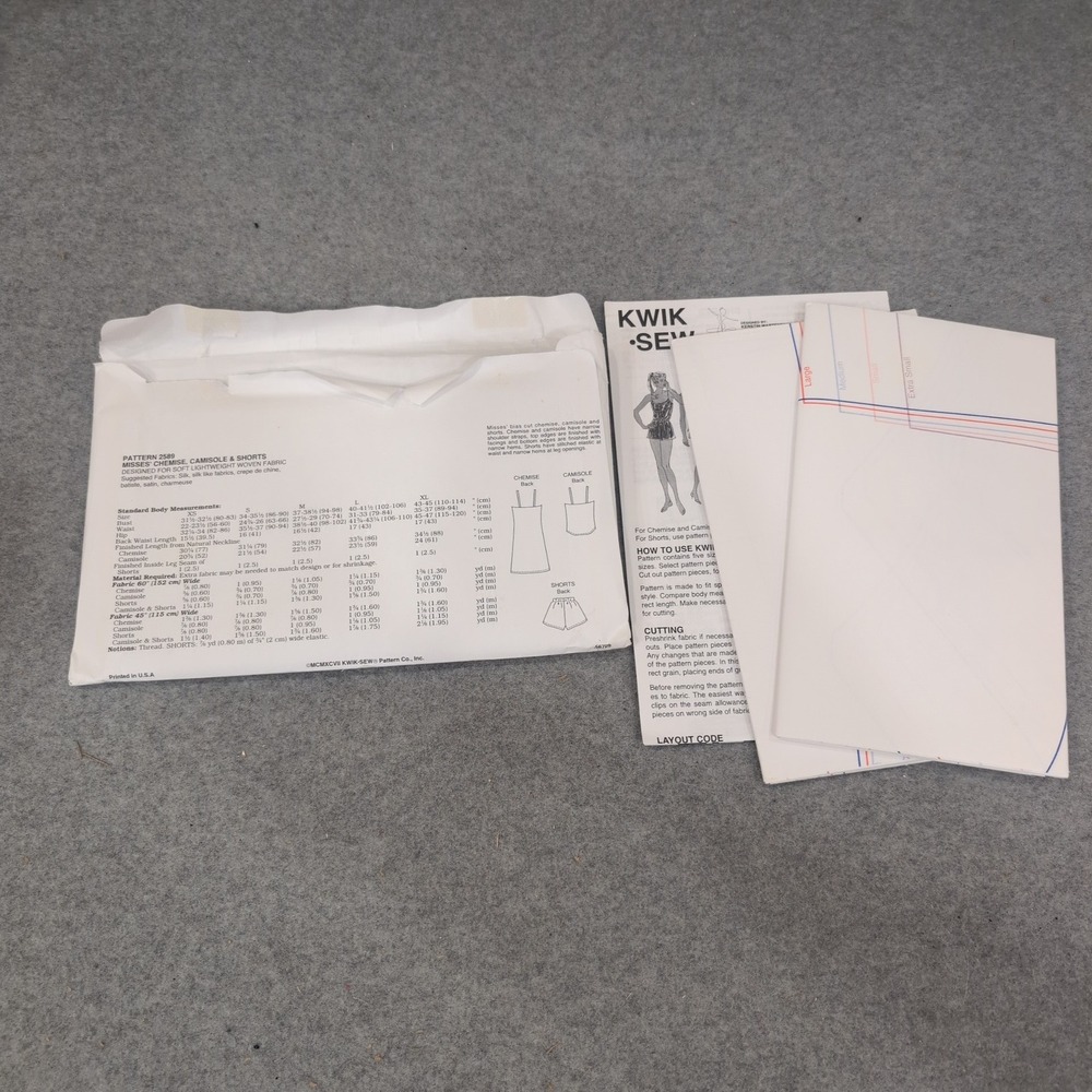Kwik Sew 2589 Misses Chemise Camisole Shorts Pattern XS-XL Kerstin Martensson - Picture 2 of 2